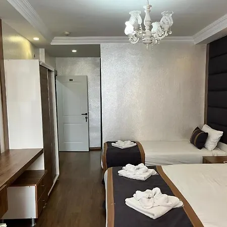 Nova Roma 4*